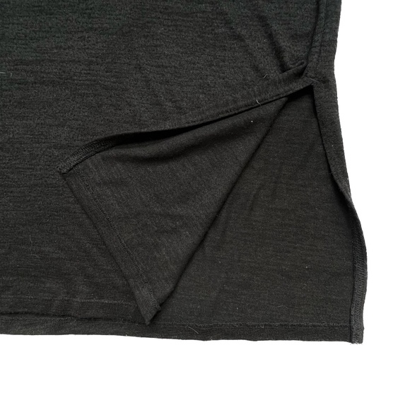 Wilfred Free Sweater Womens Black Mock Turtleneck Size Large Side Slits Thin - Picture 4 of 6
